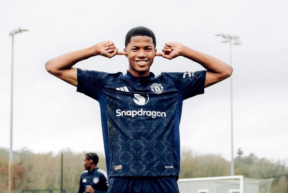 差在哪？奧比馬丁52分鐘獲3次良機(jī)，而霍伊倫22場(chǎng)英超僅獲3次良機(jī)