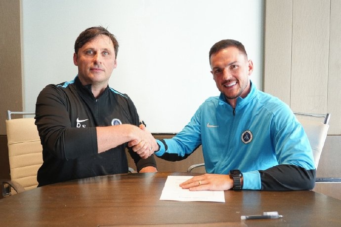 列昂索本場比賽完成6次射門，是個人單場中超聯(lián)賽射門次數(shù)第二多