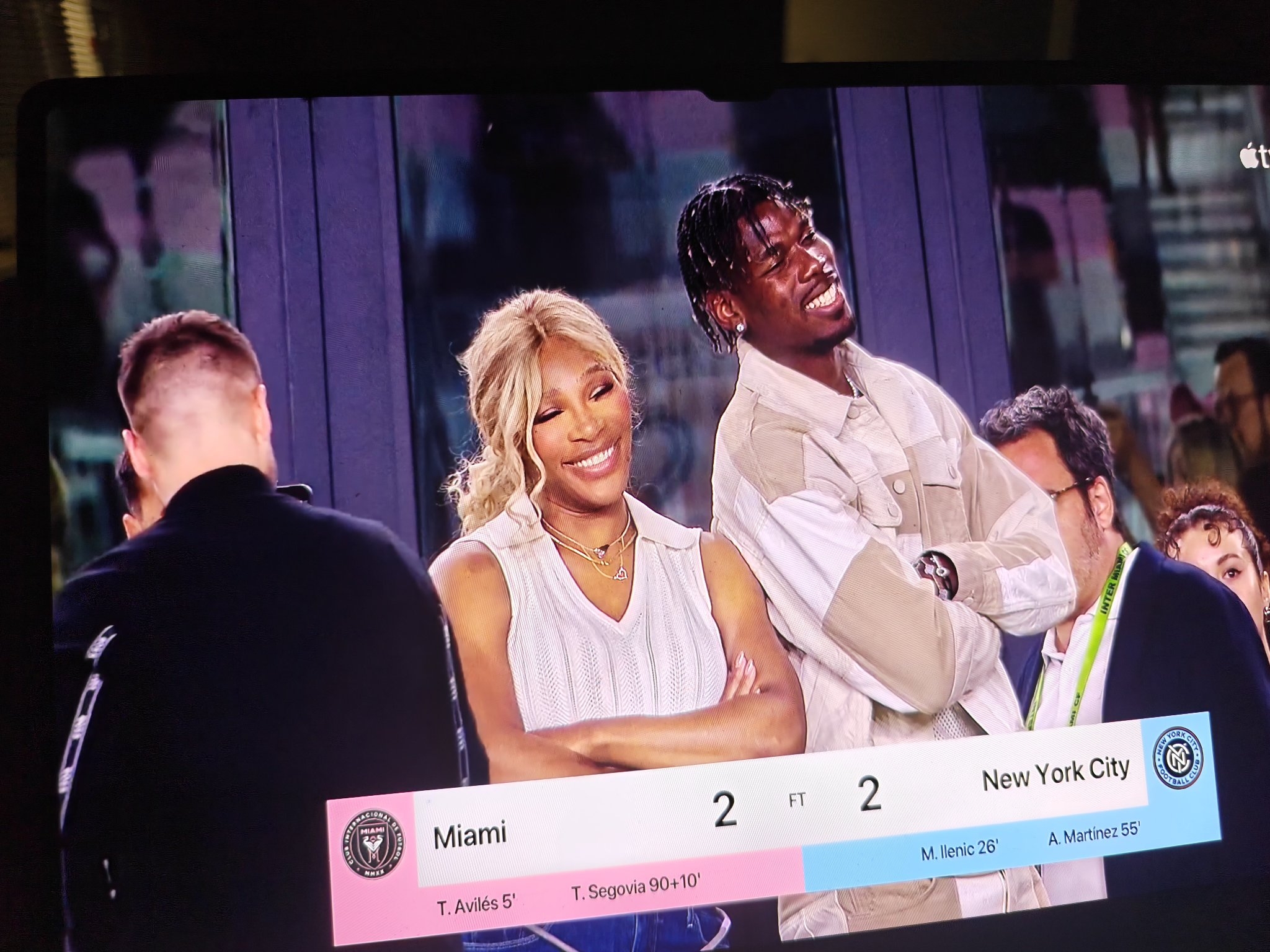 登陸MLS？博格巴現(xiàn)場(chǎng)見證梅西率隊(duì)絕平，他已1年半沒踢球&3月解禁