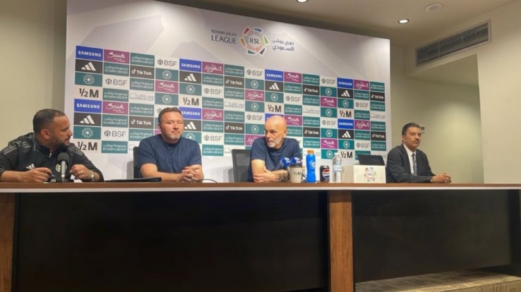 皮奧利：球隊(duì)并未因推遲開(kāi)球而受影響，利雅得勝利配得上勝利