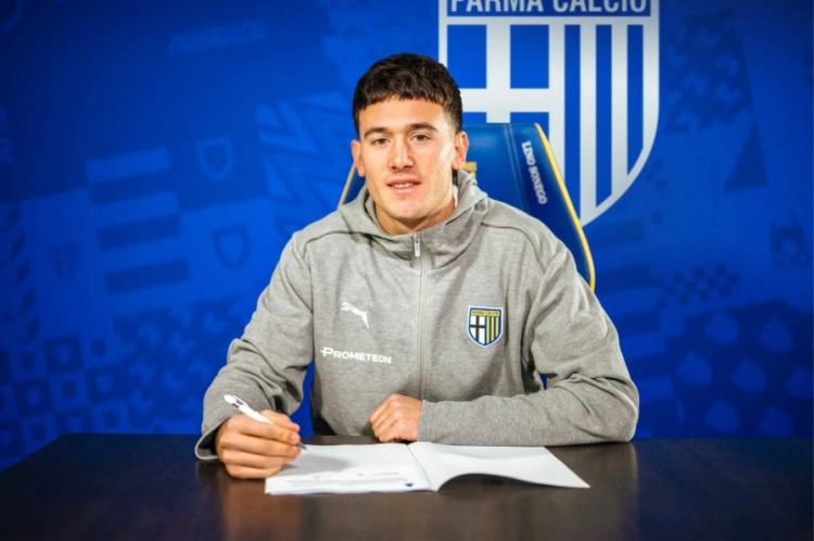 本賽季遭遇重傷！官方：帕爾馬與21歲澳大利亞中衛(wèi)西卡蒂續(xù)約