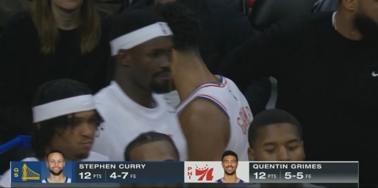 對飆庫里！格萊姆斯打滿首節(jié) 5投全中得到12分3板1助1斷