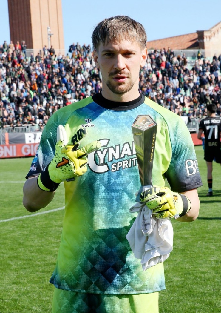 全場7次撲救，國米舊將拉杜當選威尼斯0-0那不勒斯官方全場最佳