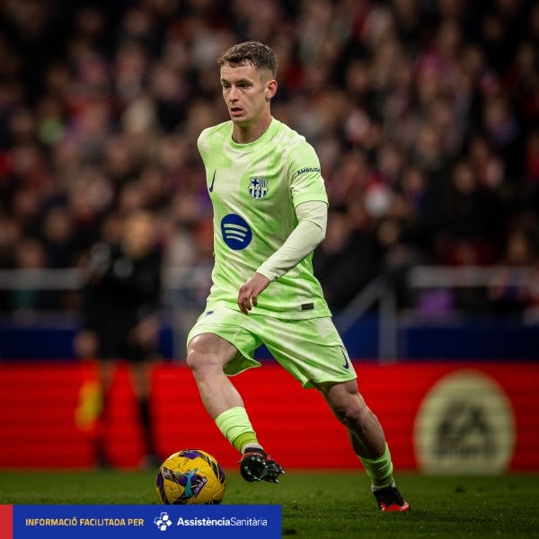 媒體稱傷缺2個月！巴薩官方：卡薩多右膝韌帶受傷，需進一步檢查