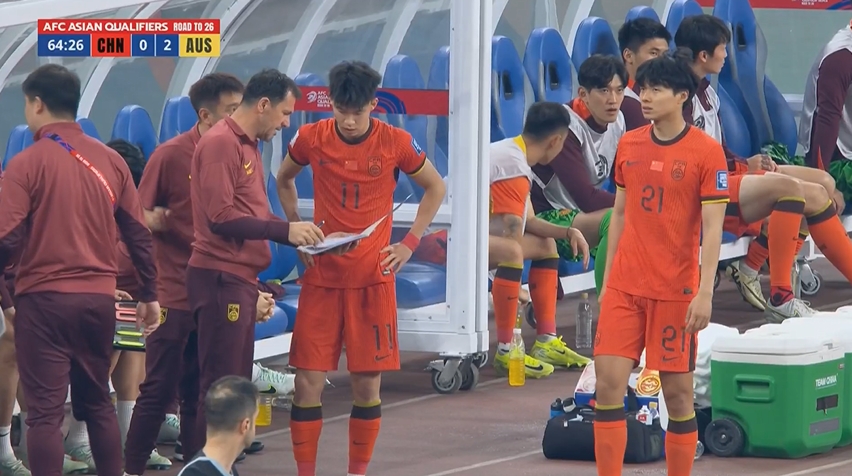 加油！王鈺棟65分鐘替補登場，18歲4個月創(chuàng)國足15年來最年輕紀錄