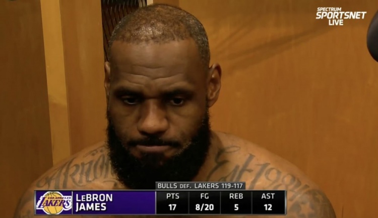 詹姆斯：不到兩天后還有比賽 打下一場時不能想之前發(fā)生了什么