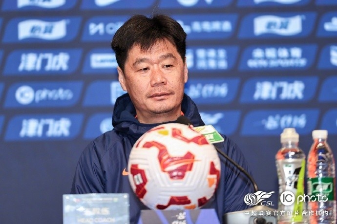 李霄鵬：希望明天比賽能打出一些新的東西，取得一個好的結(jié)果