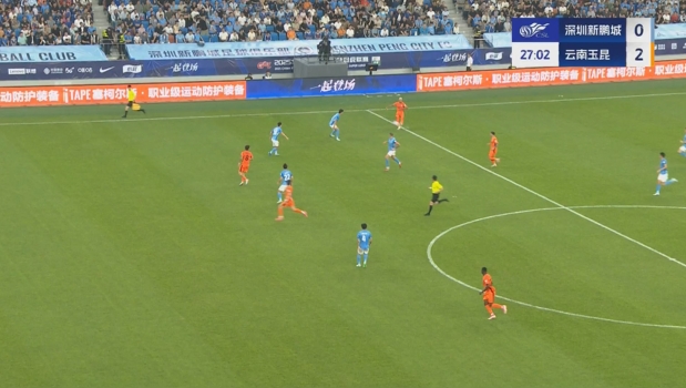 炸裂首秀！奧斯卡險(xiǎn)些29分鐘帽子戲法，侯永永越位在先進(jìn)球無效