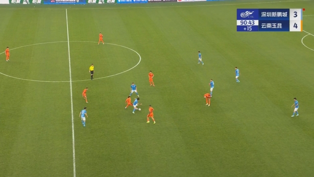 “加時(shí)賽”開(kāi)始了！深圳新鵬城vs云南玉昆下半場(chǎng)補(bǔ)時(shí)長(zhǎng)達(dá)15分鐘