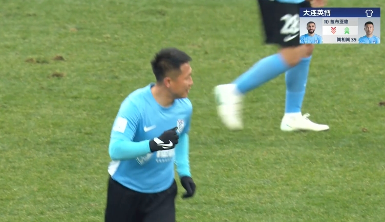 隊(duì)長來了！38歲閻相闖替補(bǔ)登場，上演賽季&重返中超首秀！