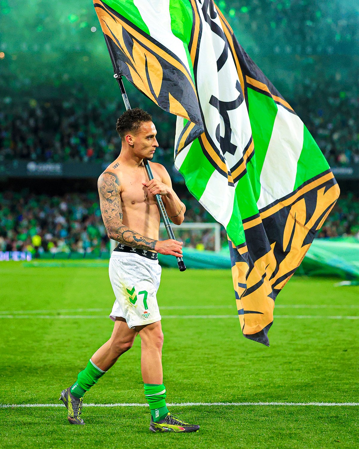 曼聯(lián)甩賣(mài)成功？拉師傅破荒＆有買(mǎi)斷，安東尼造險(xiǎn)＆伊斯科號(hào)召眾籌