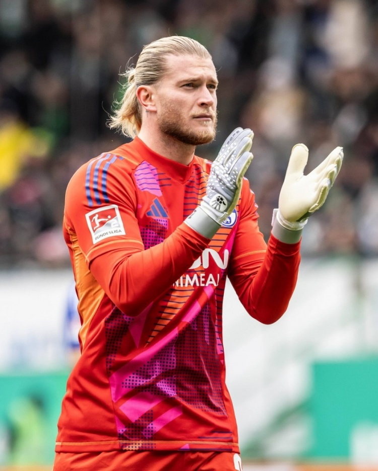 沙爾克04官方：卡里烏斯左小腿肌肉結(jié)構(gòu)性受傷，賽季報(bào)銷