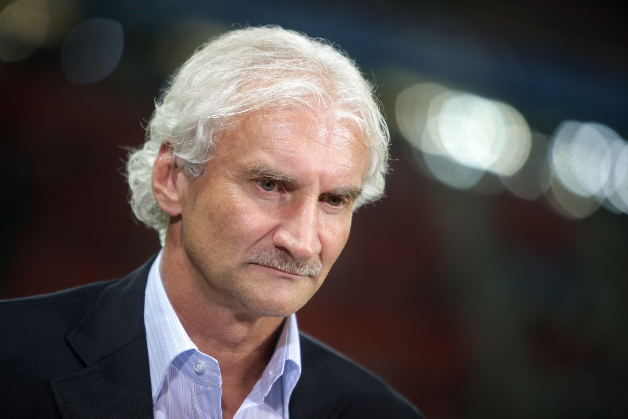 記者：沃勒爾預(yù)計(jì)將很快與德國(guó)足協(xié)續(xù)約至2028年