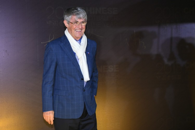 米盧：中國隊(duì)最近幾場(chǎng)結(jié)果都不錯(cuò)，祝愿中國隊(duì)能闖進(jìn)世界杯決賽圈