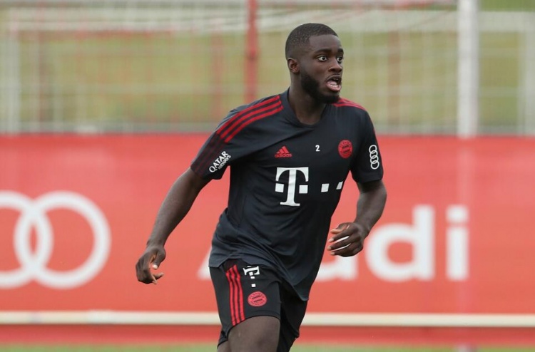 記者：于帕輕度肌肉傷病已康復(fù)，和凱恩等人都已回歸合練