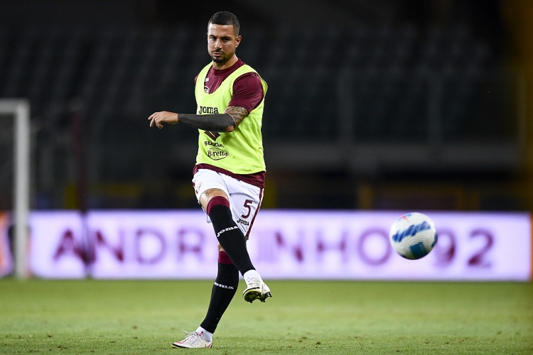 前意大利國(guó)腳伊佐涉嫌假球案被判無(wú)罪，一審曾被判入獄四年10個(gè)月