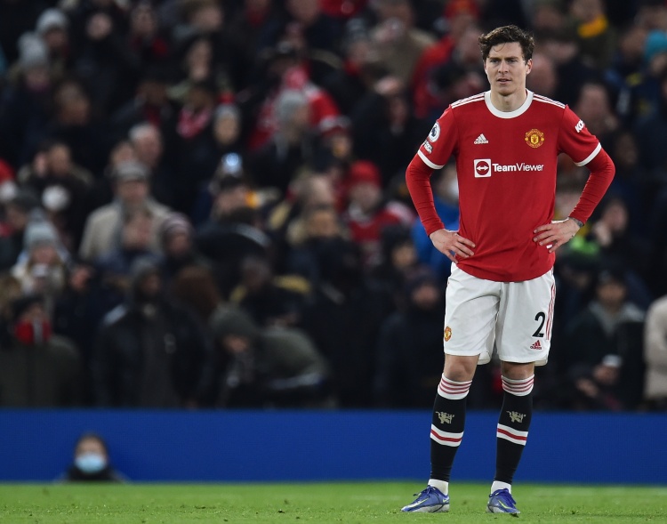 英媒：本菲卡、四支英超球隊、三支意甲球隊有意曼聯(lián)中衛(wèi)林德洛夫