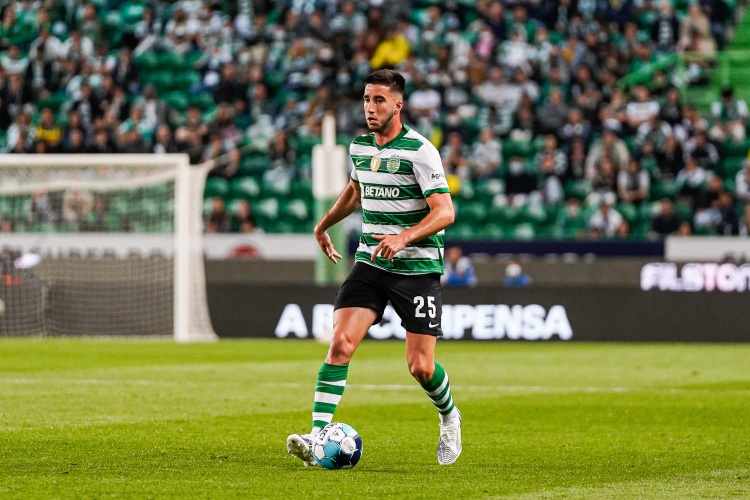 葡媒：曼聯(lián)等多隊(duì)夏季關(guān)注葡體后衛(wèi)伊納西奧，費(fèi)用至少4500萬(wàn)歐