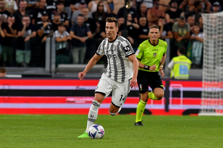 記者：米利克復(fù)出時(shí)間仍不確定，尤文與他解約可能性越來越大