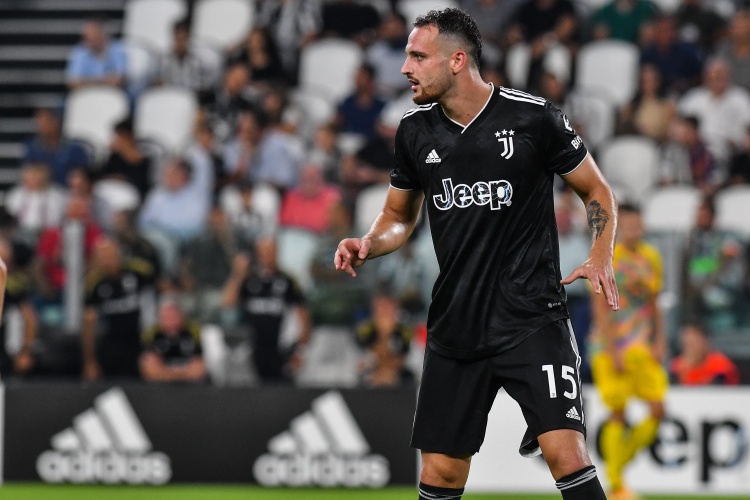 官方：尤文后衛(wèi)加蒂小腿腓骨存在復合性骨折