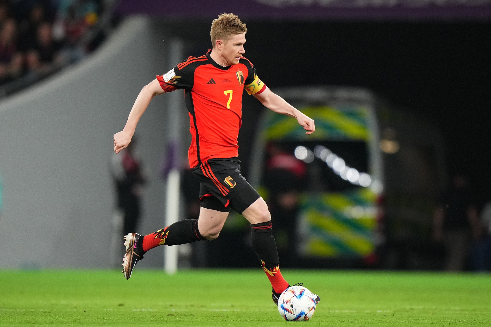 德布勞內(nèi)談未來：我會繼續(xù)踢球，至于去哪里現(xiàn)在還不知道