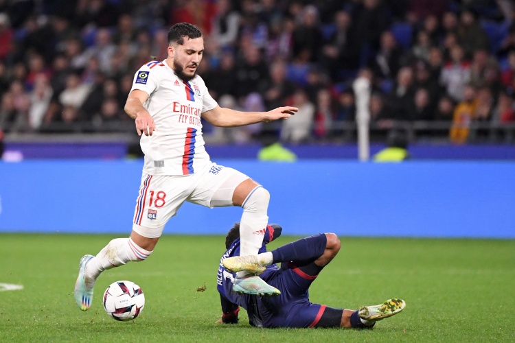 誰能免簽？21歲切爾基合同僅剩1年，近6場法甲為里昂貢獻(xiàn)2球8助攻