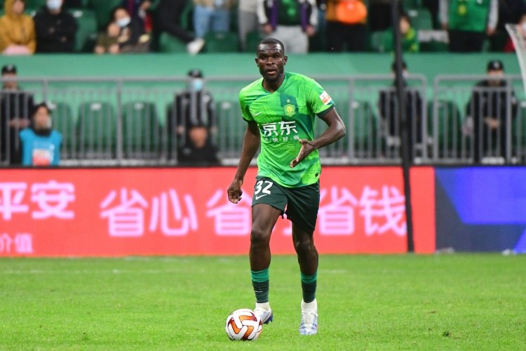 博主：恩加德烏已經(jīng)抵達(dá)北京，可以趕上明日國(guó)安主場(chǎng)與蓉城的比賽