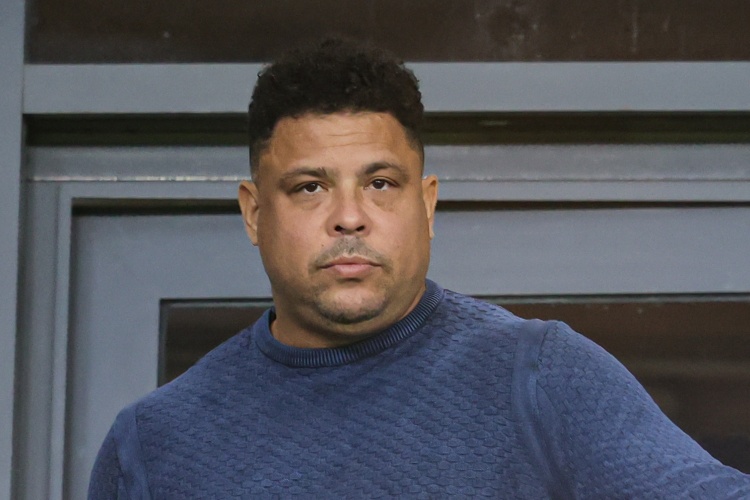 巴拉多利德舊將：球隊場上征戰(zhàn)大羅卻在打網(wǎng)球，管理層讓球隊完蛋