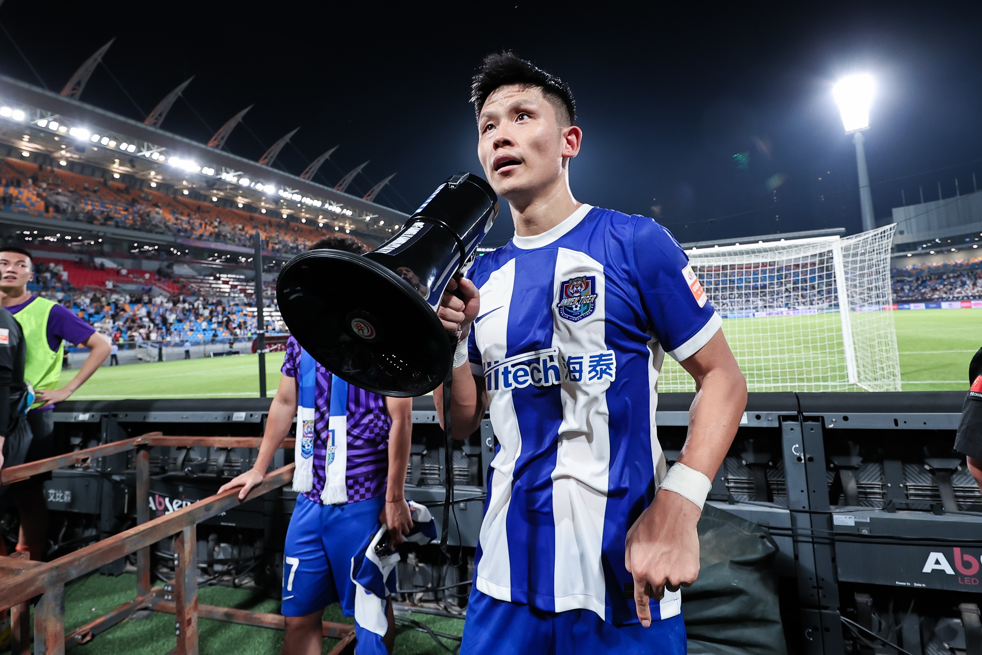 記者：京津德比前，津門虎俱樂部將為于洋舉辦退役儀式
