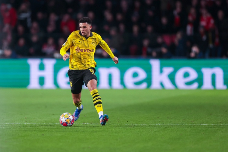 大十字：不知道桑喬如今是否還能幫助多特，所以引進(jìn)他會有些風(fēng)險