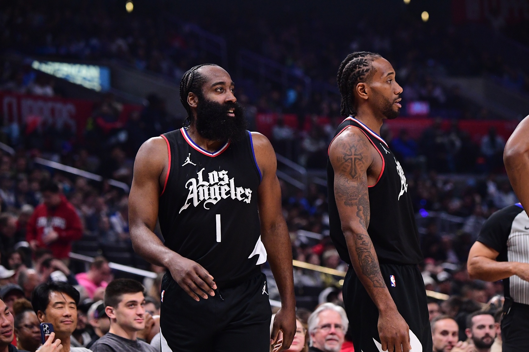 明日客場挑戰(zhàn)籃網(wǎng)！船記：快船全員可以出戰(zhàn)！