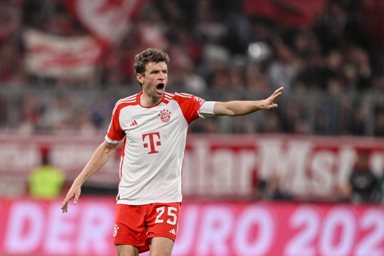 圖片報：穆勒愿意接受降薪續(xù)約，但高層傾向于不再提供續(xù)約合同