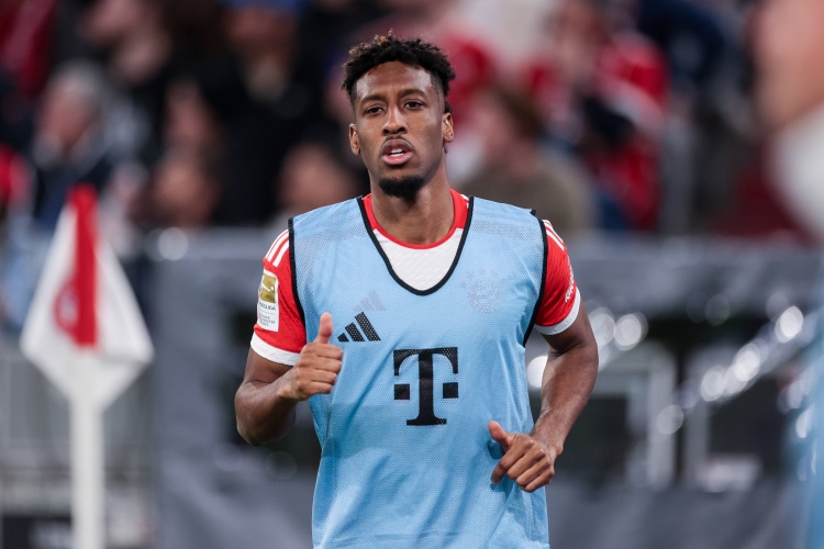 拜仁官方：科曼左腳疼痛，缺席與圣保利的比賽