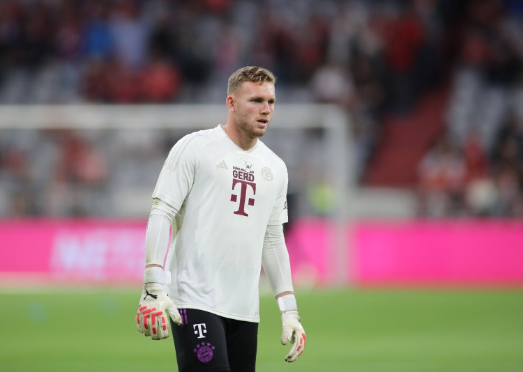 1月初腎臟挫傷！拜仁官方：佩雷茨傷愈后首次參加全隊(duì)合練