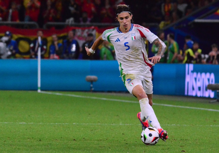 意媒：卡拉菲奧里可能遭遇膝蓋副韌帶損傷，預(yù)計傷缺2-3周