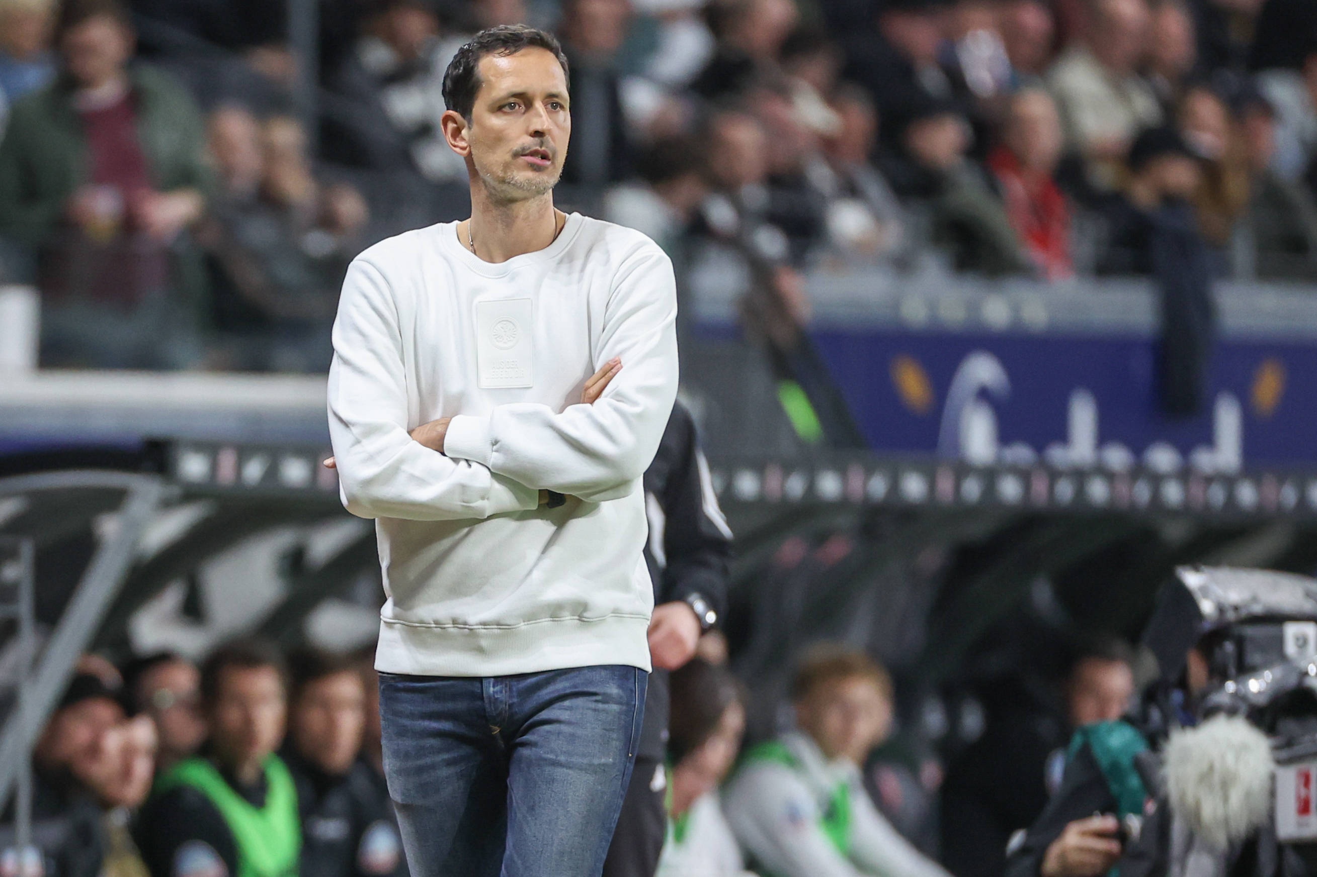 記者：法鷹有意與主帥托普默勒續(xù)約至2026之后，首次交流已完成