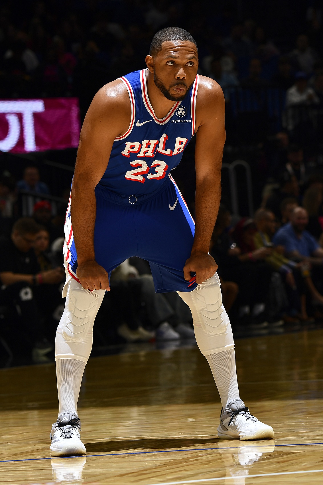 雪上加霜！76人官方：埃里克-戈登將于明天接受右手腕手術