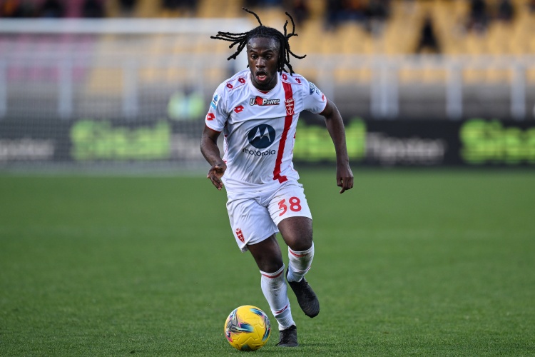 經(jīng)紀(jì)人：邦多加盟米蘭幾個(gè)小時(shí)就敲定了，下午我還說(shuō)要他留在蒙扎