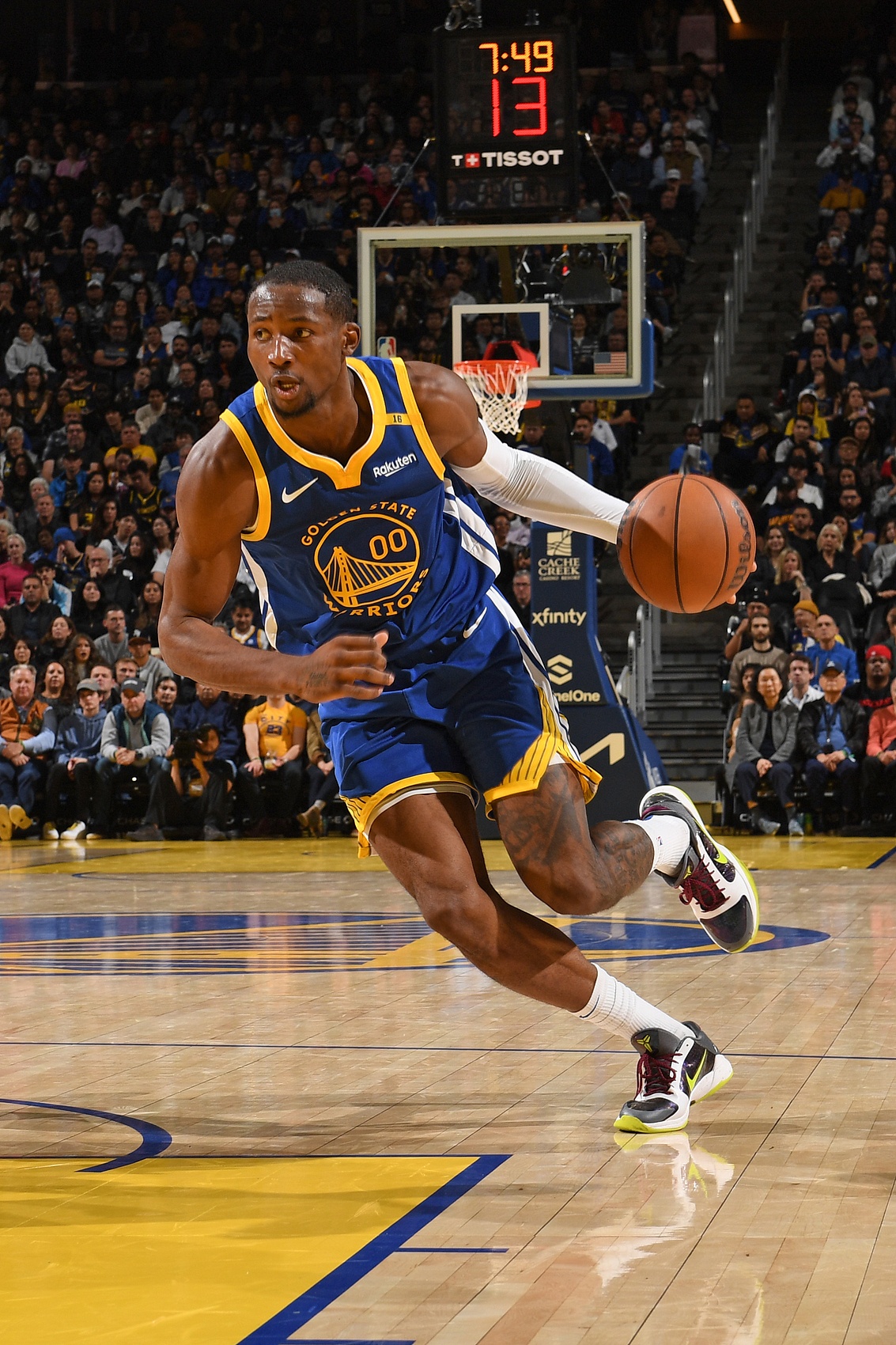 美記：勇士對(duì)庫(kù)明加未來(lái)并不太擔(dān)憂 其他隊(duì)很難為其開出巨額報(bào)價(jià)