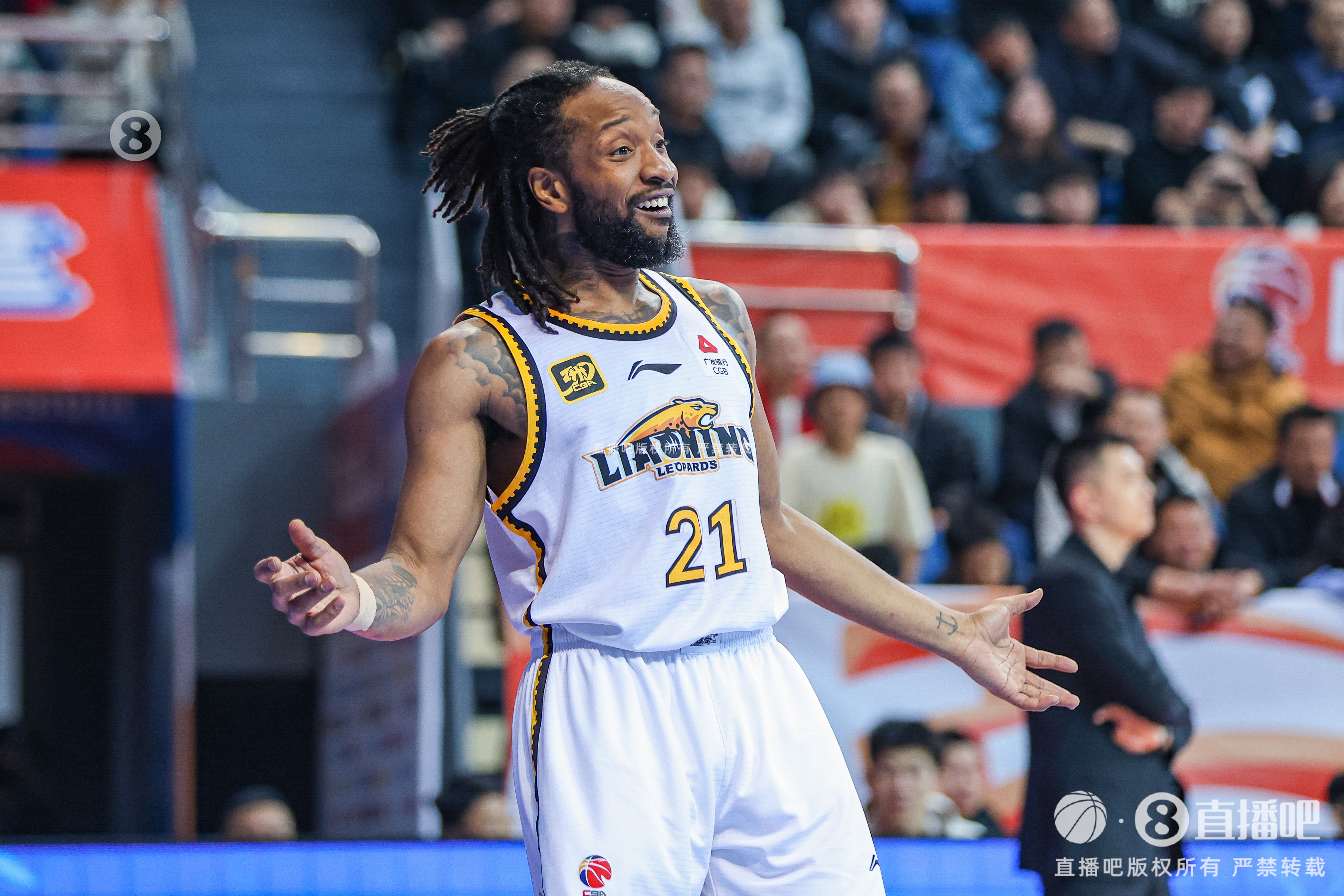 狀態(tài)火熱！威爾斯半場(chǎng)8中7&三分1中1砍下16分 另有2板1助1斷