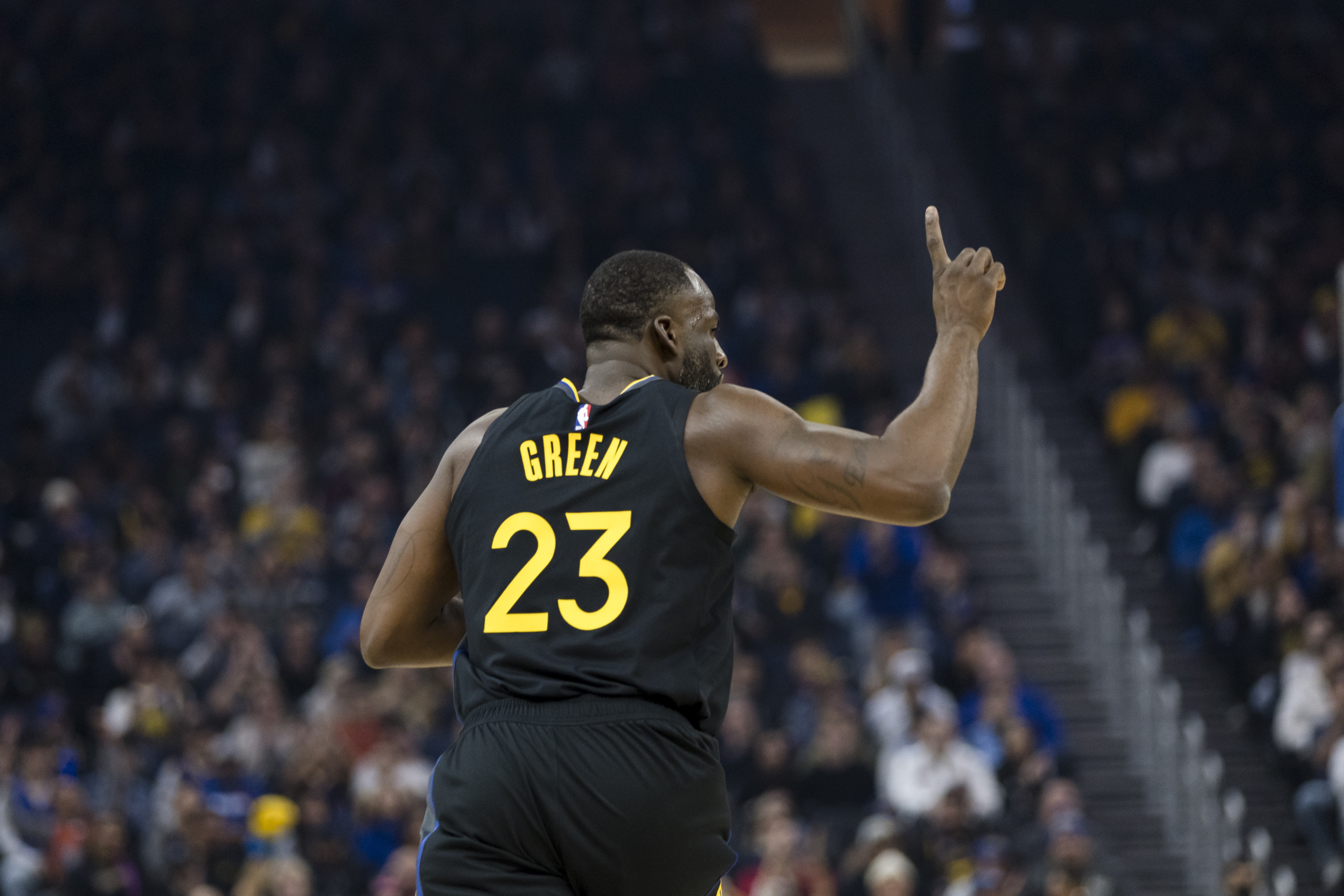 追夢：哪個傻子會不把球傳給庫里？大O你不也是把球給賈巴爾嗎