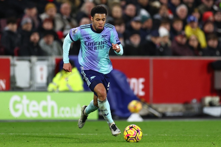 郵報：阿森納即將與18歲恩瓦內(nèi)里續(xù)約5年，他本賽季29戰(zhàn)8球