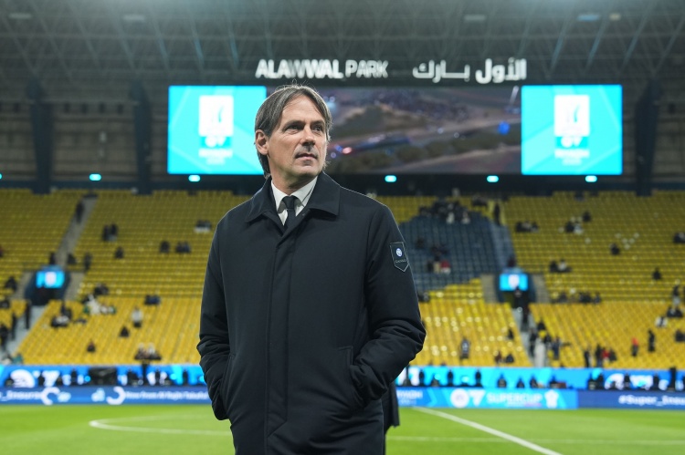 米體：小因有100萬歐意甲冠軍獎(jiǎng)金，國米全隊(duì)有600萬歐三冠王獎(jiǎng)金