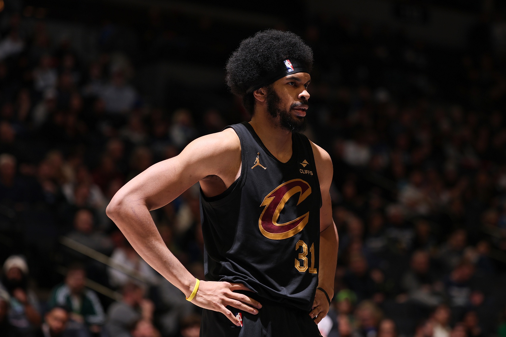 狀態(tài)火熱！賈勒特-阿倫11投10中&罰球5中5 得到25分17板3助2斷