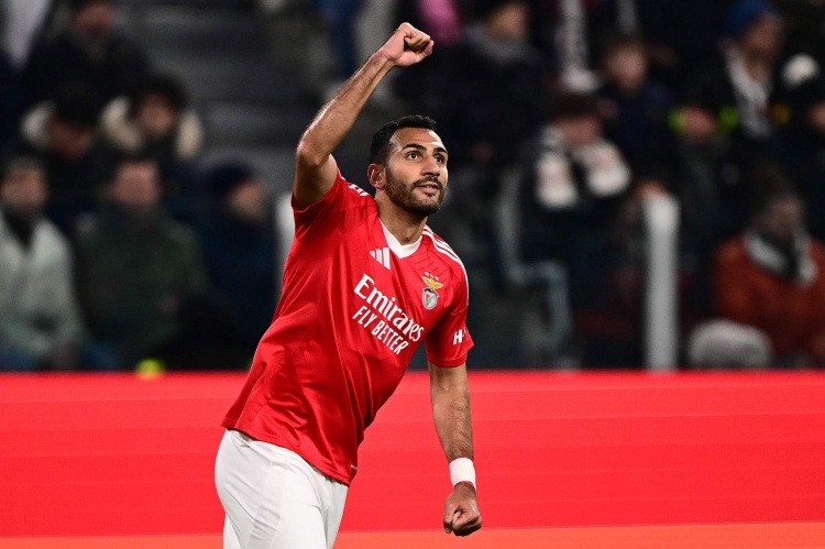 本菲卡前鋒帕夫利季斯：長時間多一人作戰(zhàn)卻無法進(jìn)球，很失望