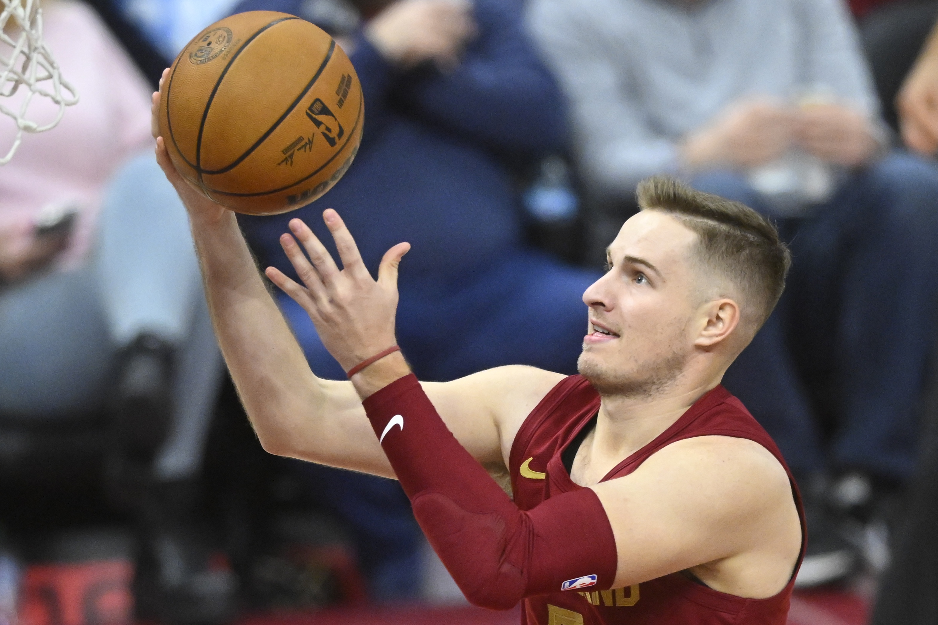 差距不?。◎T士替補(bǔ)今天43分 雄鹿替補(bǔ)21分