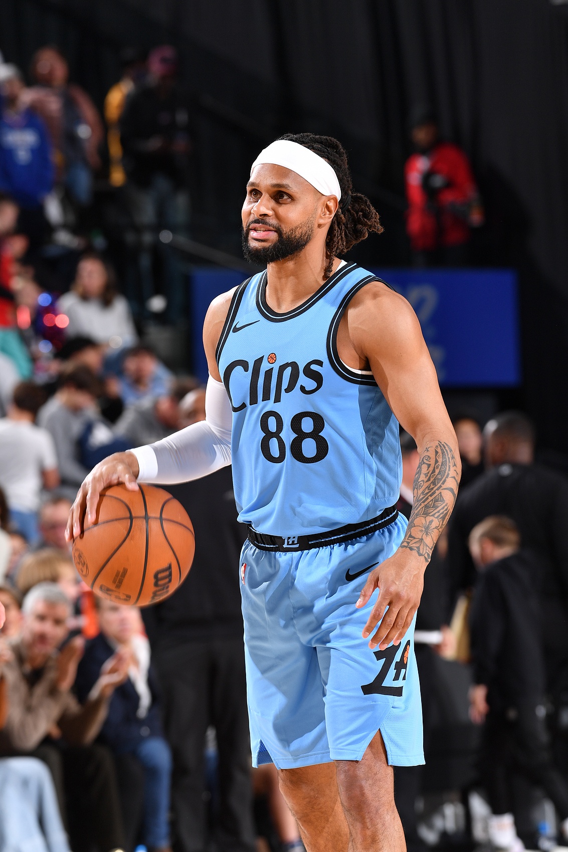 上場就是干！米爾斯垃圾時間出場7分鐘 三分4中3得替補最高14分