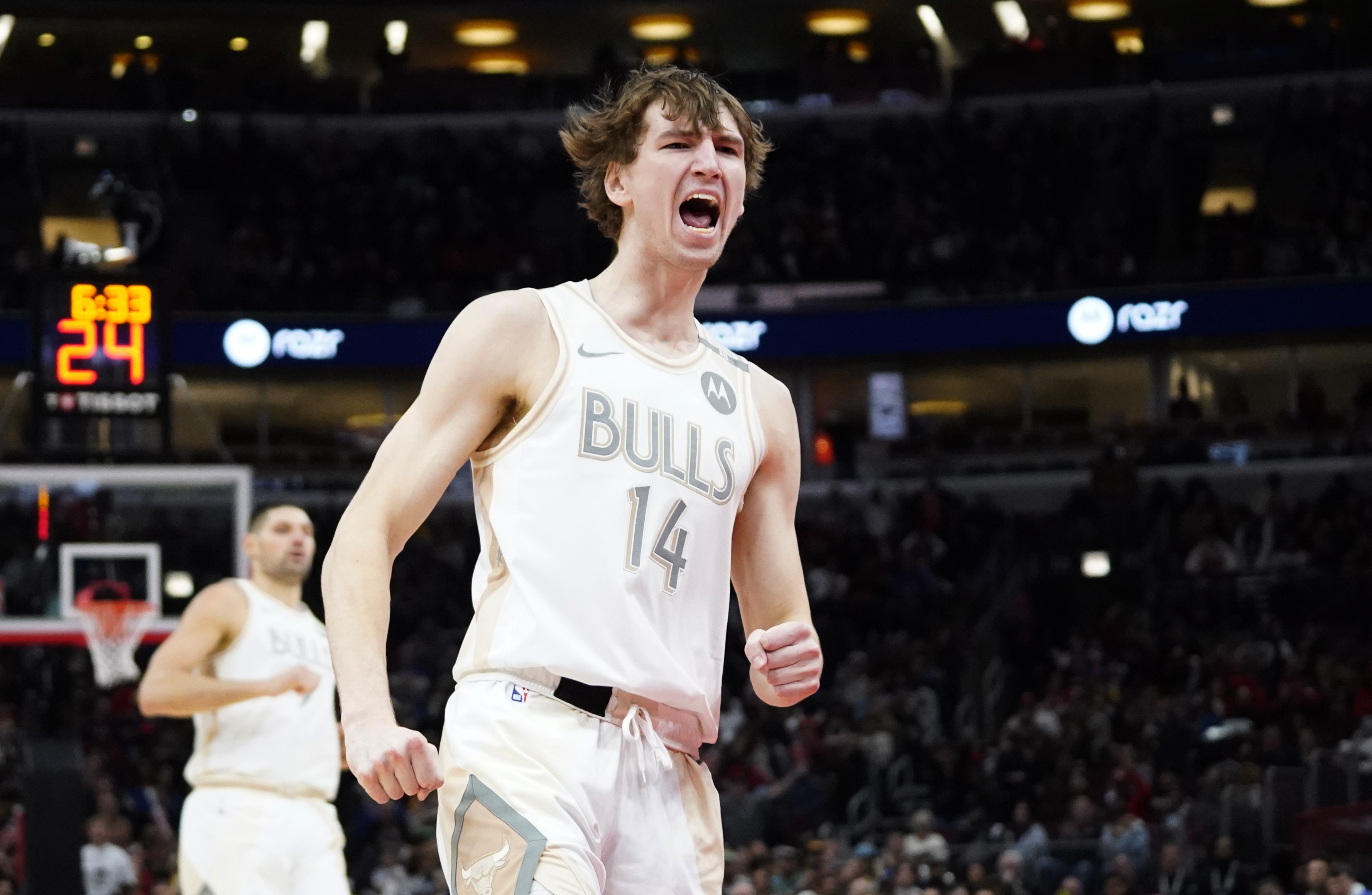 菜鳥丨布澤利斯17中10爆砍28+9+6 昔日NCAA超巨德魯-蒂米轟19+6+4