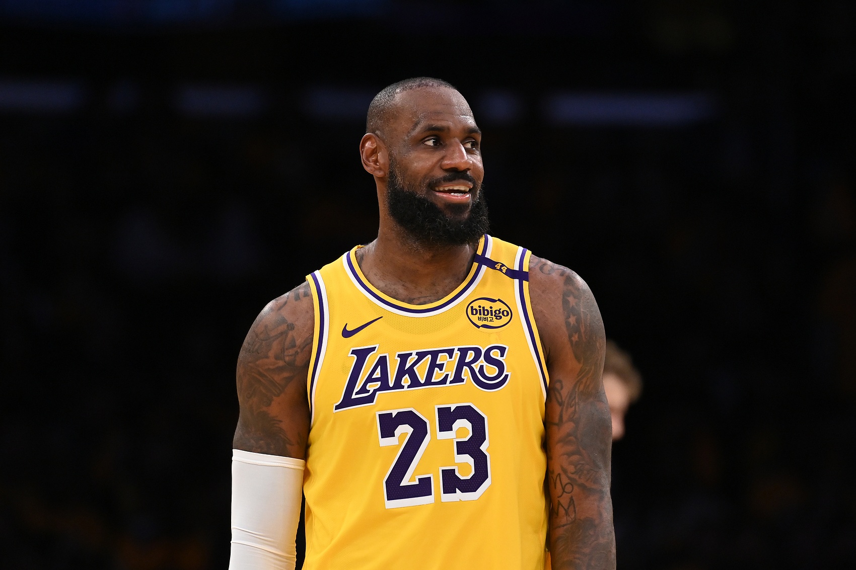 Skip再發(fā)推恭喜詹姆斯50000分：你是長青之王 但不是GOAT！