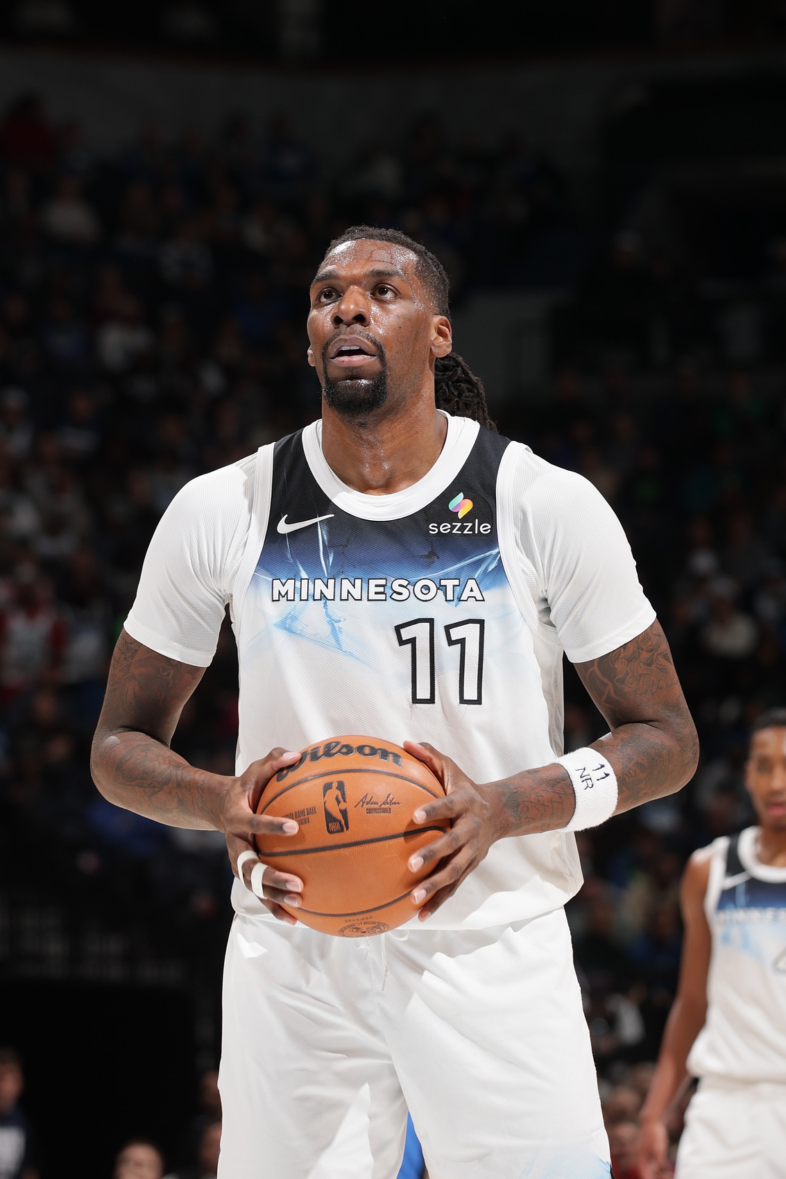 很硬！里德半場10中4得16分8板2助3蓋帽 第二節(jié)獨(dú)得12分6板